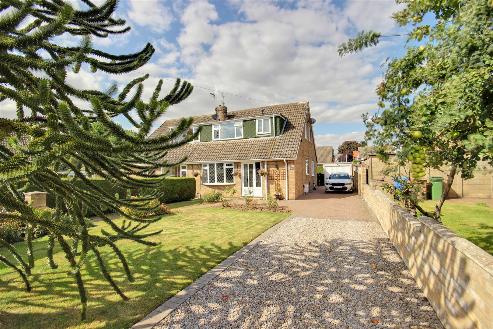 Barley Gate, Leven